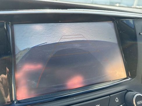 Used 2020 Buick Envision Essence w/ LPO, Active Package image 19