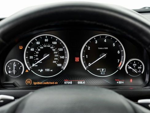 Used 2018 BMW X5 xDrive40e image 15