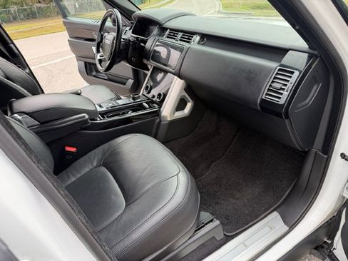 Used 2021 Land Rover Range Rover Westminster Edition image 14