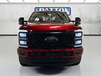 New 2026 Ford F250 Lariat w/ Black Appearance Package