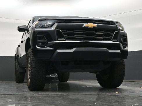 Used 2023 Chevrolet Colorado LT w/ LT Convenience Package II RWD image 26