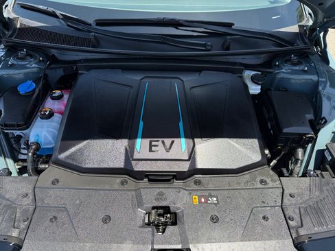 Certified 2024 Hyundai Ioniq 5 SEL RWD image 20