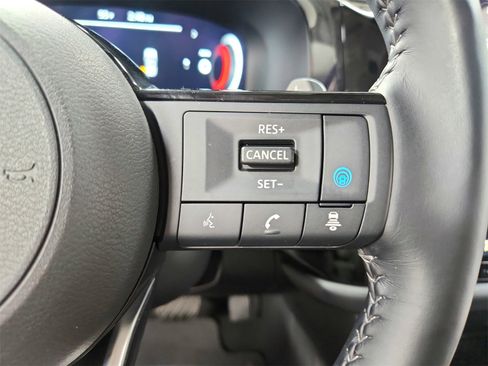 Used 2024 Nissan Pathfinder Platinum w/ Lighting Package (N93) image 25