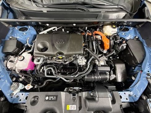 Certified 2025 Toyota RAV4 SE AWD/4WD image 30