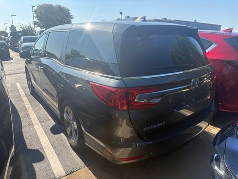 Used 2019 Honda Odyssey EX-L image 9