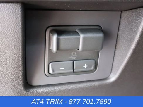 New 2026 GMC Canyon AT4 AWD/4WD image 22