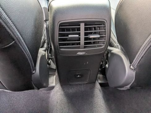 Used 2025 Ford Escape SE w/ PHEV Premium Package FWD image 26