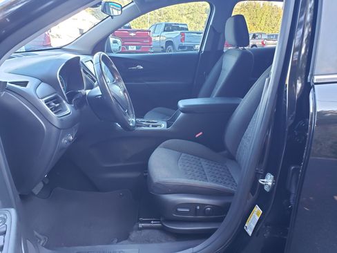 Used 2022 Chevrolet Equinox LT w/ Driver Convenience Package image 26