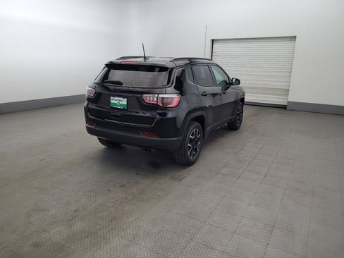 Used 2019 Jeep Compass Sport AWD/4WD image 9