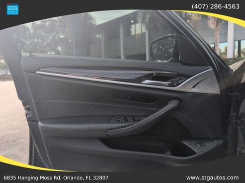 Used 2018 BMW 540i xDrive AWD/4WD image 11