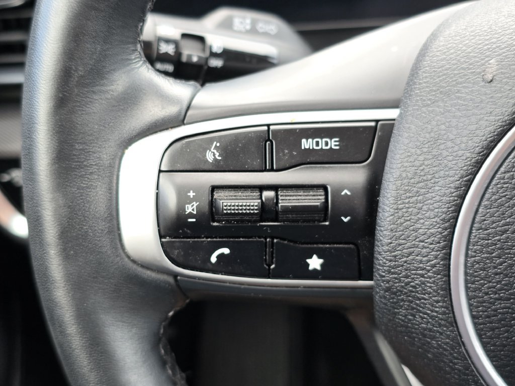 Used 2025 Kia Sportage SX FWD image 36