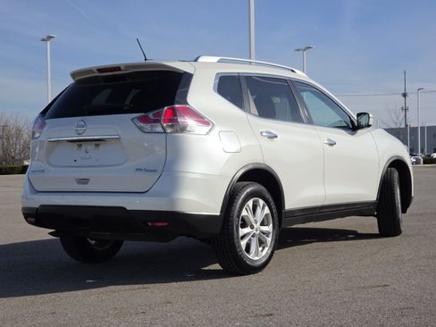 Used 2016 Nissan Rogue SV image 17
