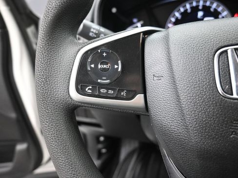 Used 2018 Honda CR-V LX image 3