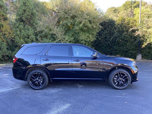 Used 2023 Dodge Durango GT image 49