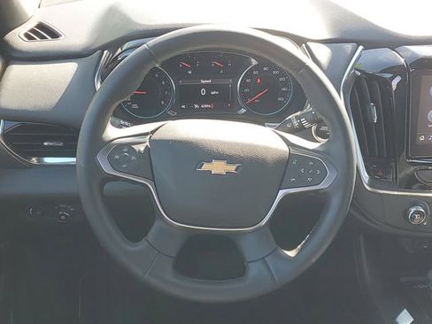 Certified 2023 Chevrolet Traverse LT FWD image 14