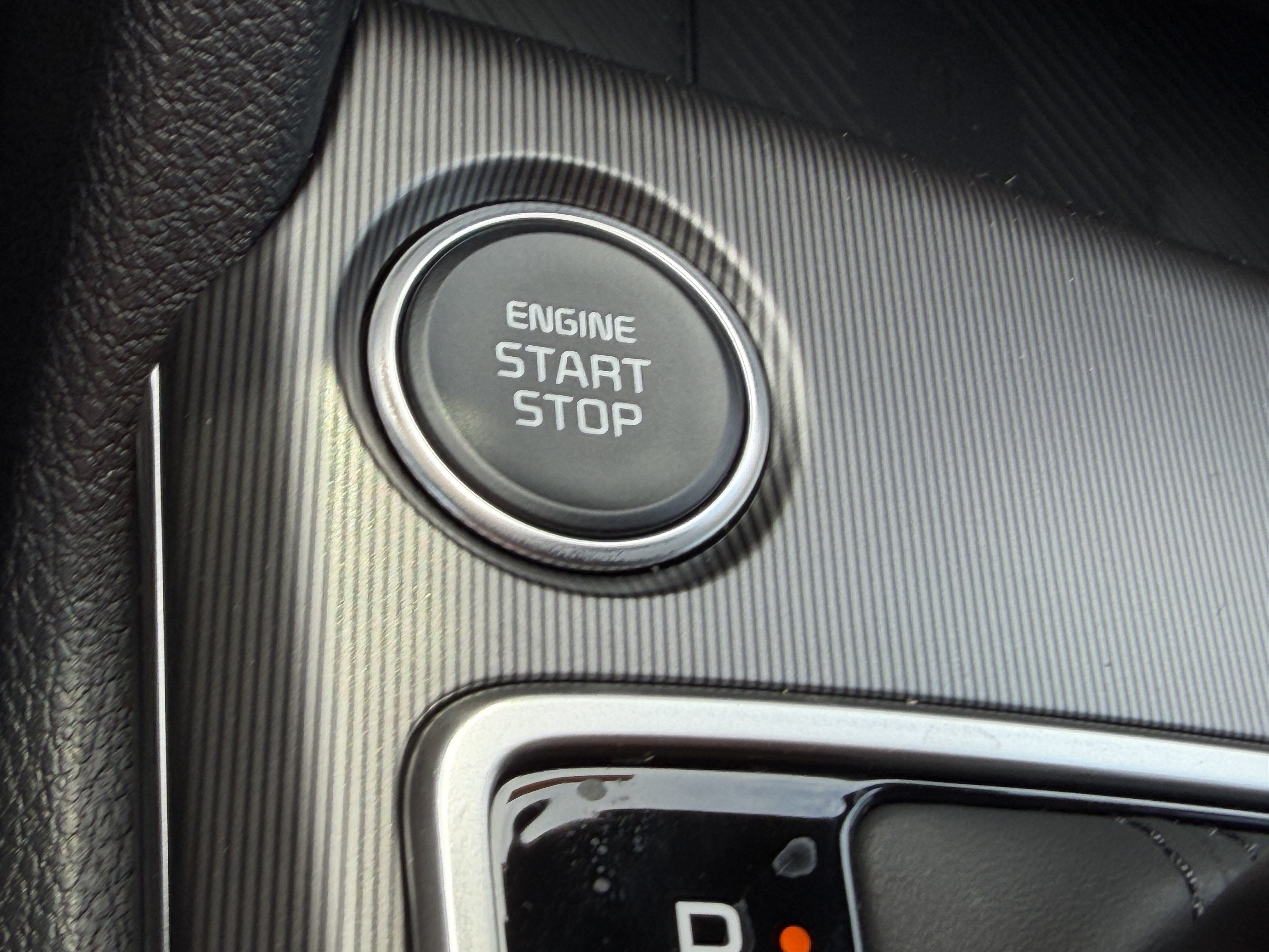 New 2026 Kia Sportage SX FWD image 24