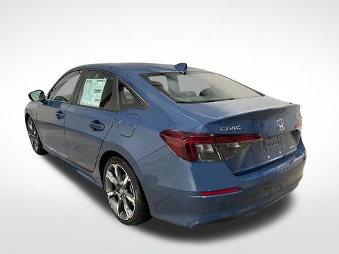 Used 2026 Honda Civic Sport Touring image 3