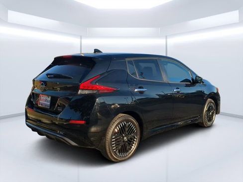 Used 2024 Nissan Leaf SV Plus image 3