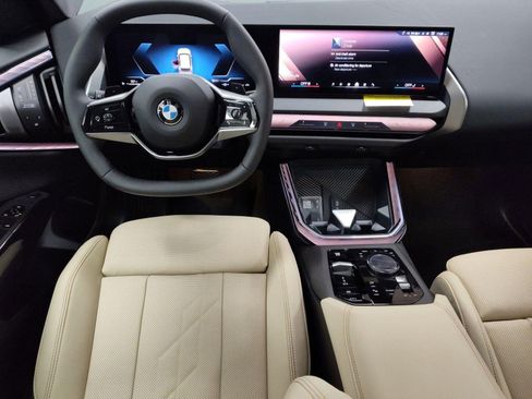 Used 2026 BMW X3 xDrive30 w/ Convenience Package image 24