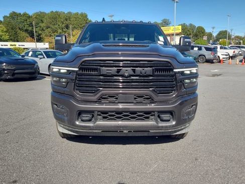 New 2026 RAM 2500 Laramie w/ Night Edition AWD/4WD image 17
