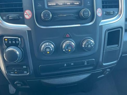 Used 2024 RAM 1500 Warlock AWD/4WD image 30
