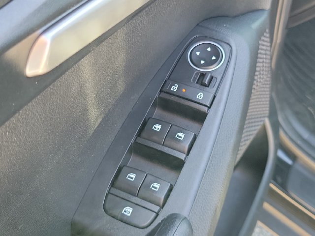 Used 2024 Kia Seltos LX AWD/4WD image 19