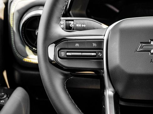 New 2026 Chevrolet Colorado ZR2 w/ Technology Package image 25