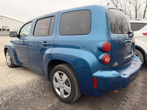 Used 2009 Chevrolet HHR LS image 3