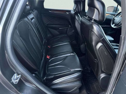 Used 2017 Lincoln MKC Reserve w/ Lincoln MKC Climate Package image 17