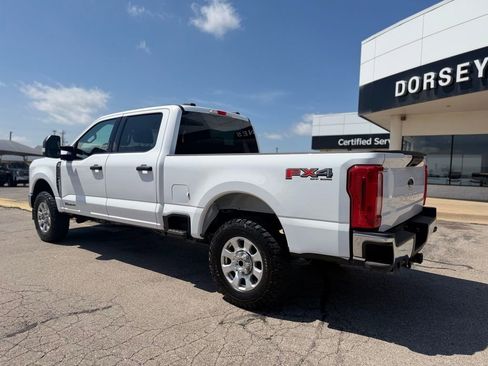 Used 2024 Ford F250 XLT w/ FX4 Off-Road Package AWD/4WD image 6