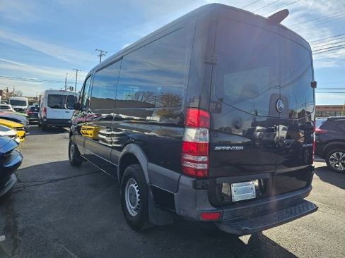 Used 2016 Mercedes-Benz Sprinter 2500 image 7