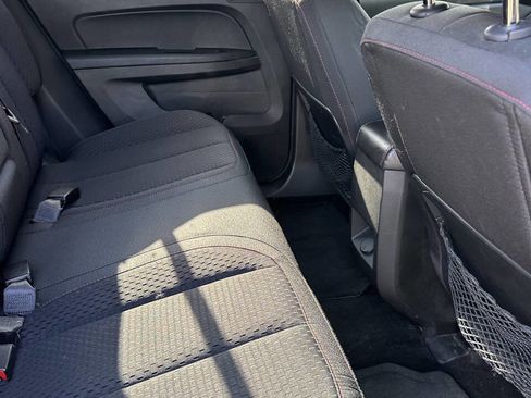 Used 2015 GMC Terrain SLE image 12