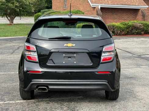 Used 2020 Chevrolet Sonic LT FWD image 4