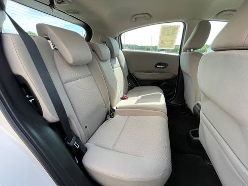 Used 2016 Honda HR-V LX image 25