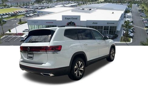 Used 2024 Volkswagen Atlas SE FWD image 18