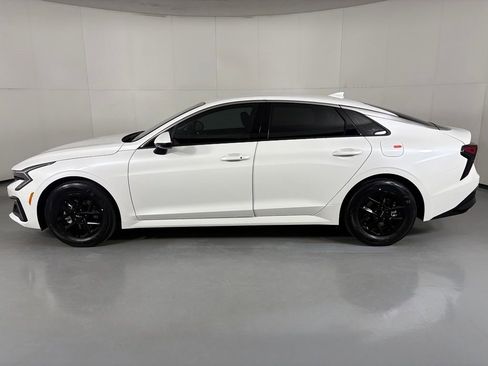 New 2026 Kia K5 LXS FWD image 5