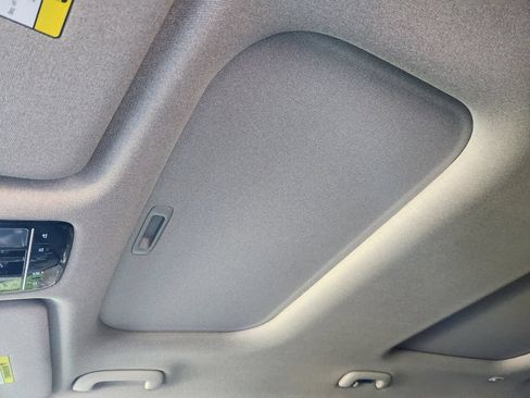 Certified 2025 Hyundai Santa Fe Limited FWD image 25
