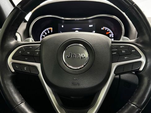 Used 2020 Jeep Grand Cherokee Limited w/ Premium Lighting Group AWD/4WD image 15