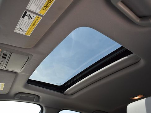 Used 2021 Honda CR-V EX-L image 7
