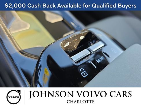 New 2025 Volvo EX30 Plus w/ Protection Package Premier image 30
