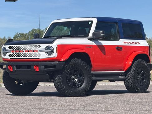 Certified 2025 Ford Bronco Stroppe Edition AWD/4WD image 1