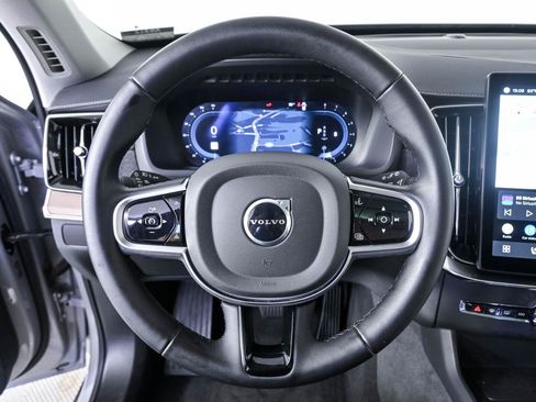 Used 2025 Volvo XC90 B6 Plus AWD/4WD image 9