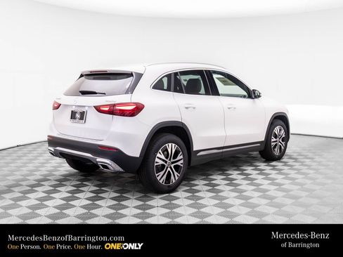 New 2025 Mercedes-Benz GLA 250 GLA 250 image 6