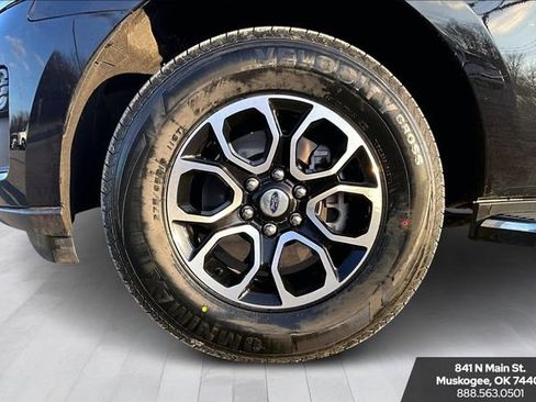 Used 2023 Ford Expedition Max XLT image 31