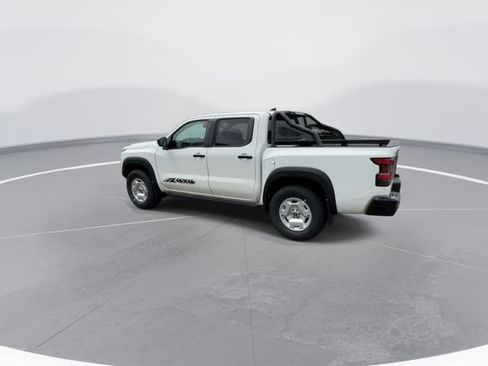 Certified 2024 Nissan Frontier SV w/ Hardbody Edition image 6