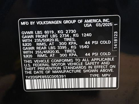 Used 2025 Volkswagen ID.4 Pro AWD/4WD image 39