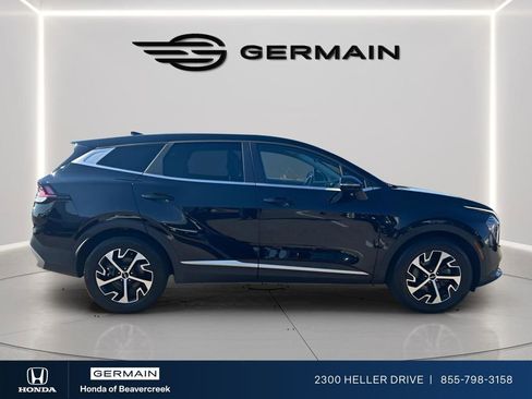 Used 2024 Kia Sportage EX FWD image 9