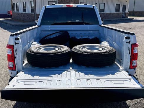Used 2023 Ford F150 XL image 14