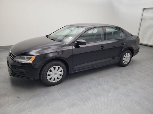 Used 2015 Volkswagen Jetta S FWD image 2