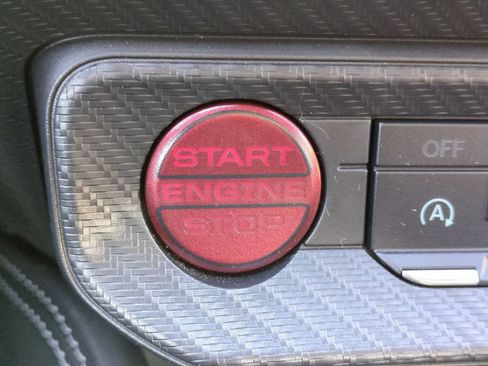 Used 2025 Ford Mustang GT Premium RWD image 30
